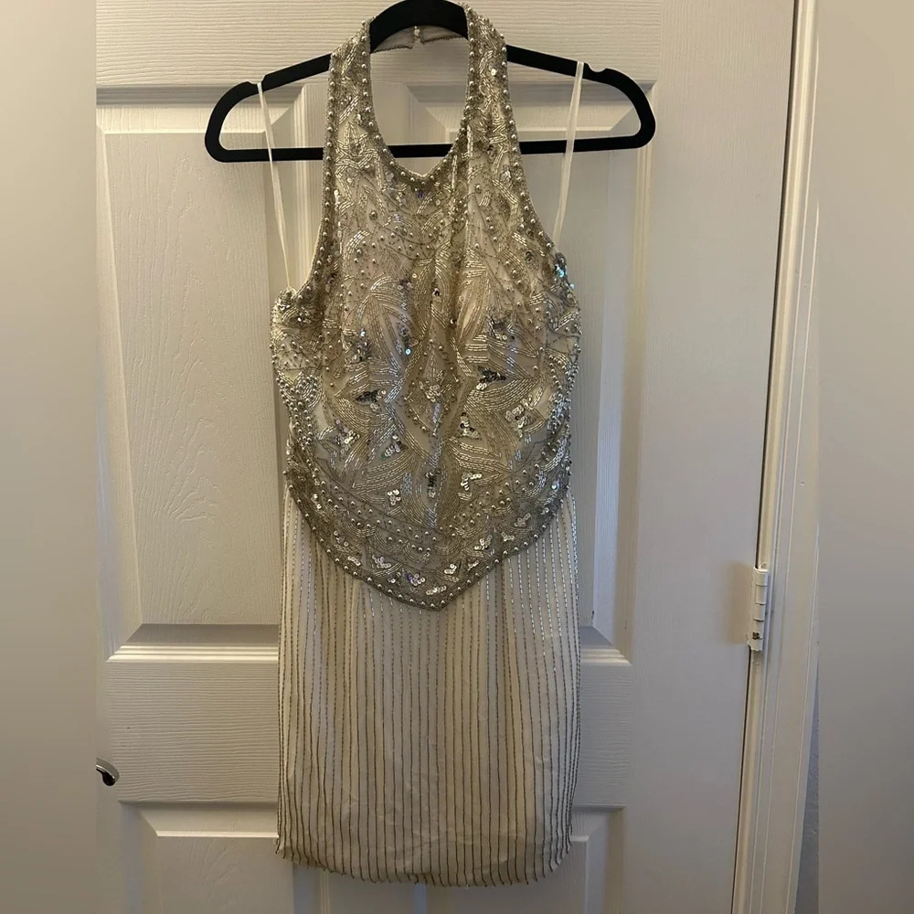 A.J. Bari Women’s Vintage  Sequin Mini Dress sz 4